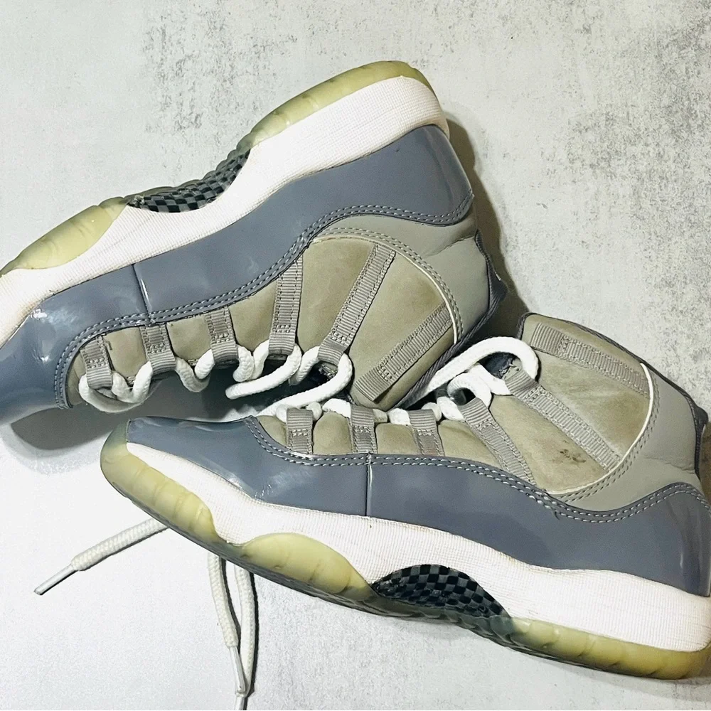 Jordan 11 Retro Medium Grey/Multi-Color 5Y